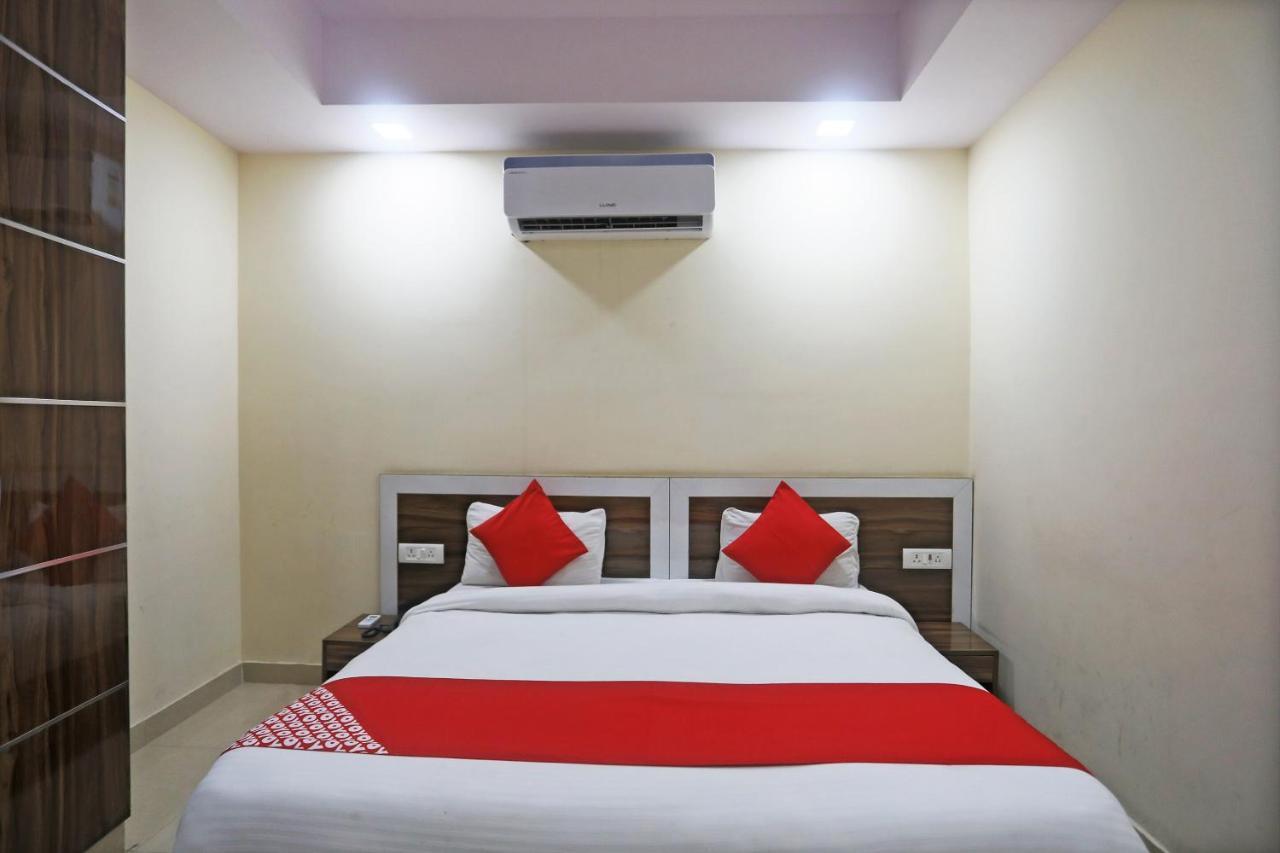 Hotel Rampal Palace Nueva Delhi Exterior foto
